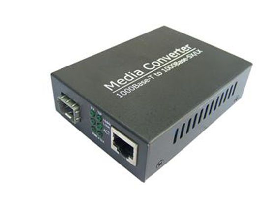 100km 10 100 1000M Bộ chuyển đổi phương tiện Một cổng SFP Một cổng Ethernet